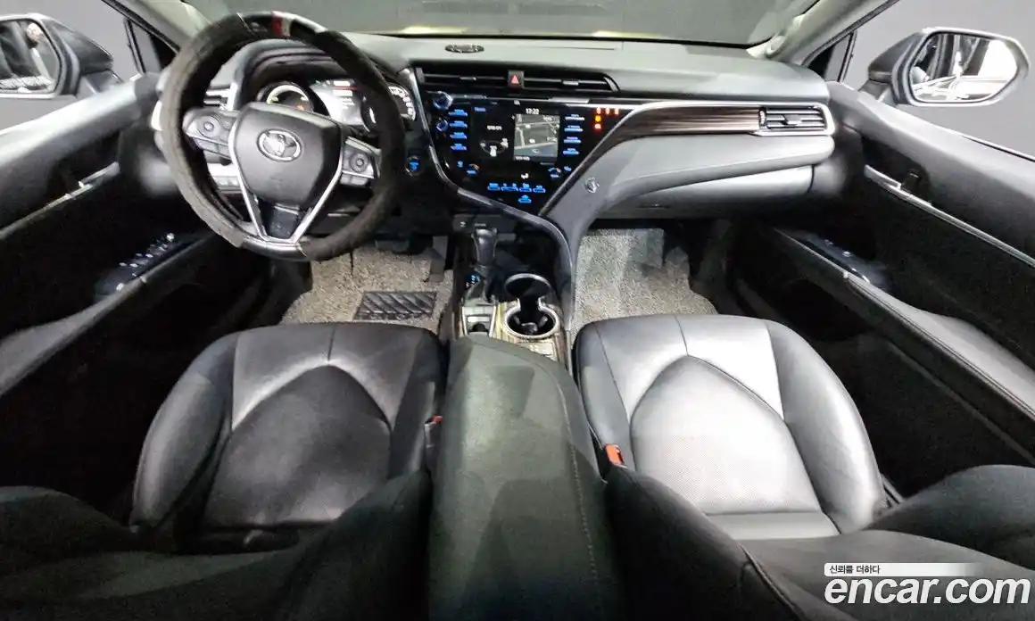 Toyota Camry 2018 2.5 Автомат в Москве № 199689, фото 7