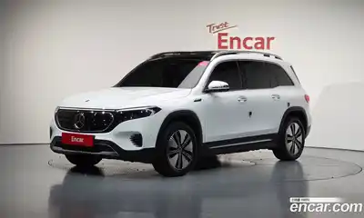 Mercedes-Benz EQB, 2022