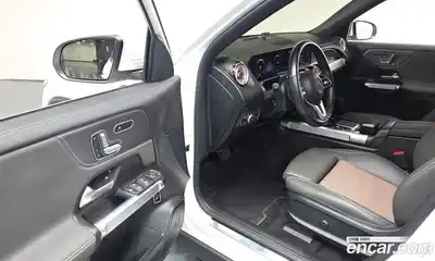 Mercedes-Benz EQB 2022 0.2 Автомат в Москве № 206170, миниатюра 11