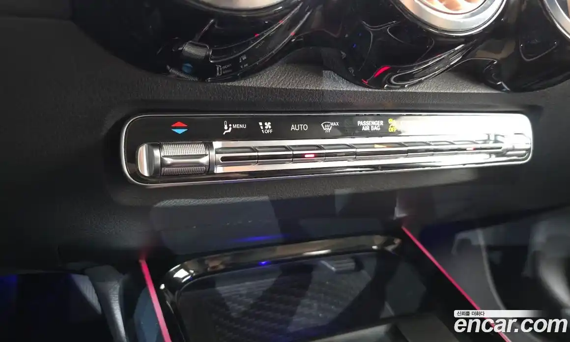 Mercedes-Benz EQB 2022 0.2 Автомат в Москве № 206170, фото 16