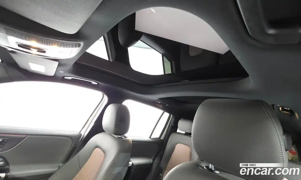 Mercedes-Benz EQB 2022 0.2 Автомат в Москве № 206170, фото 18