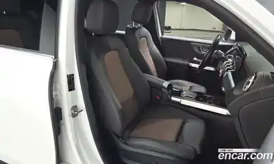 Mercedes-Benz EQB 2022 0.2 Автомат в Москве № 206170, миниатюра 10