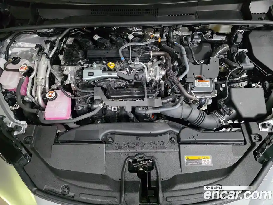 Toyota Prius 2024 2.0 Автомат в Москве № 209552, фото 6