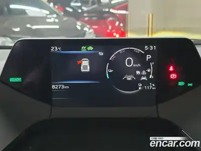 Toyota Prius 2024 2.0 Автомат в Москве № 209552, миниатюра 8