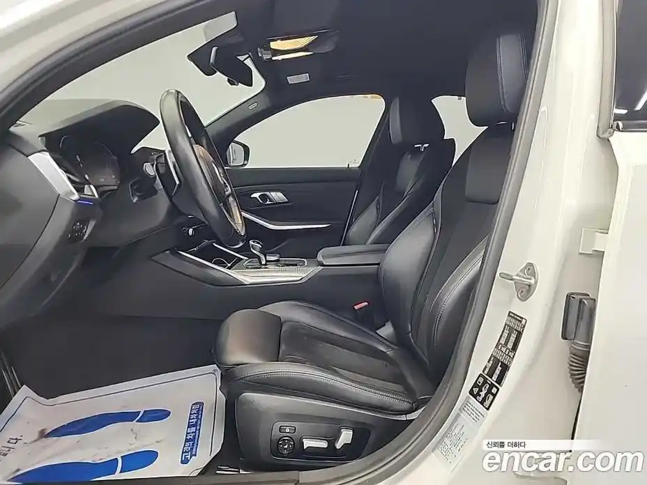 BMW 3-Series 2021 2.0 Автомат в Москве № 211432, фото 11