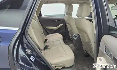 Audi Q5 2012 2.0 Автомат в Москве № 211738, миниатюра 12