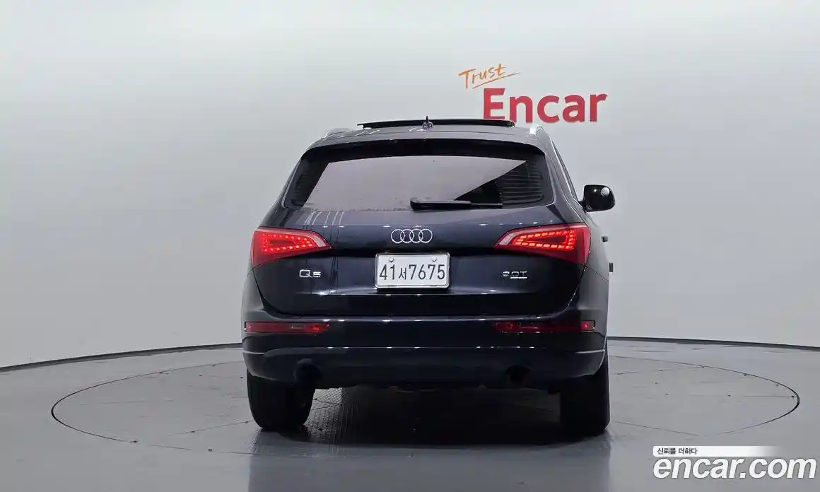 Audi Q5 2012 2.0 Автомат в Москве № 211738, фото 4