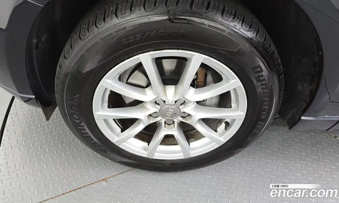 Audi Q5 2012 2.0 Автомат в Москве № 211738, фото 5