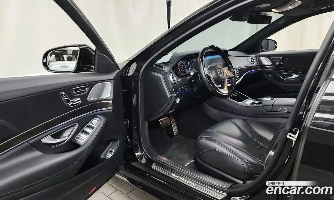 Mercedes-Benz S-Class 2018 3.0 Автомат в Москве № 212273, фото 10