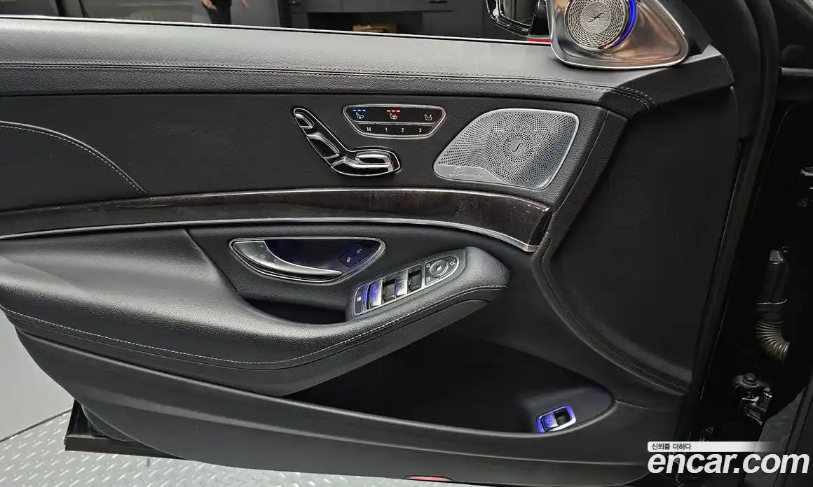 Mercedes-Benz S-Class 2018 2.9 Автомат в Москве № 212284, фото 14