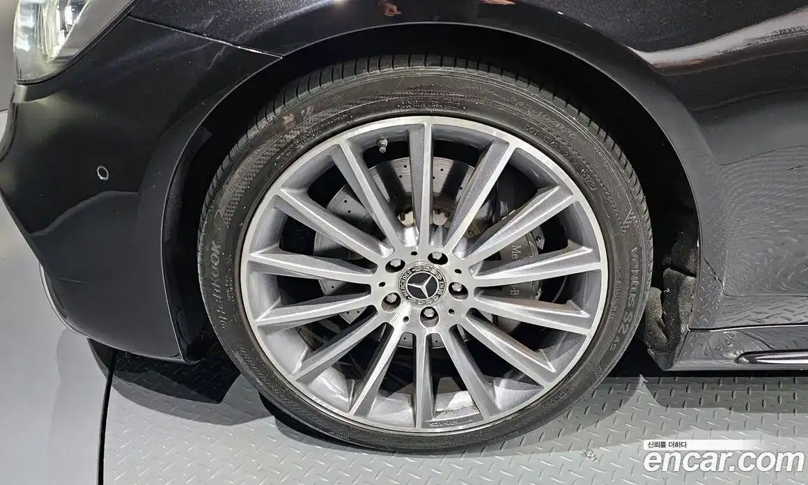 Mercedes-Benz S-Class 2018 2.9 Автомат в Москве № 212284, фото 5