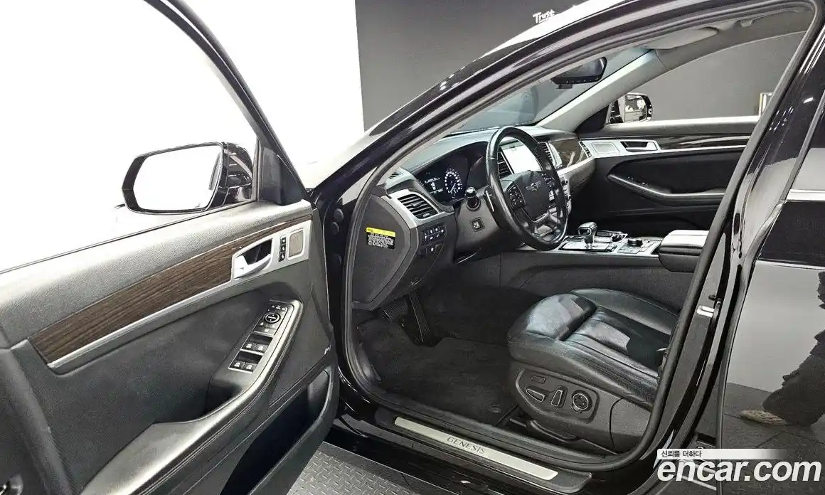 Genesis G80 2018 3.3 Автомат в Москве № 21313, фото 11