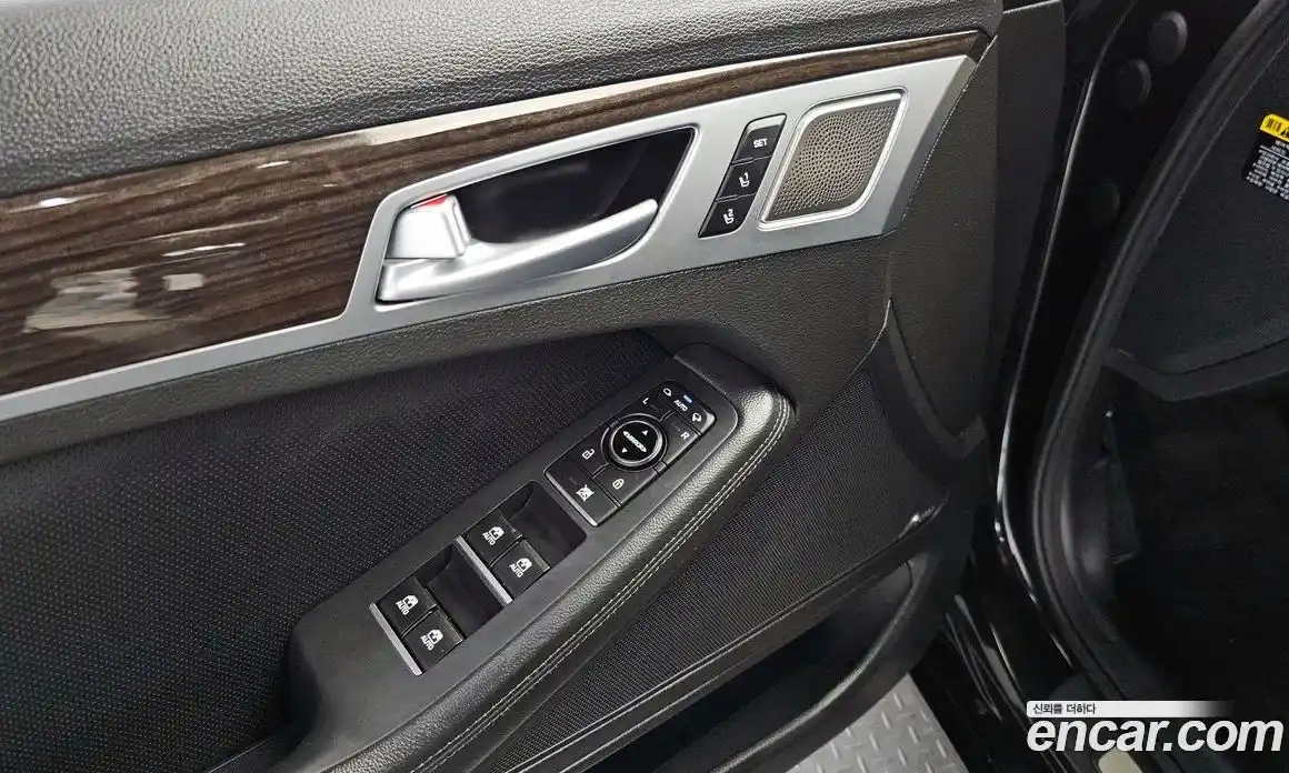 Genesis G80 2018 3.3 Автомат в Москве № 21313, фото 19