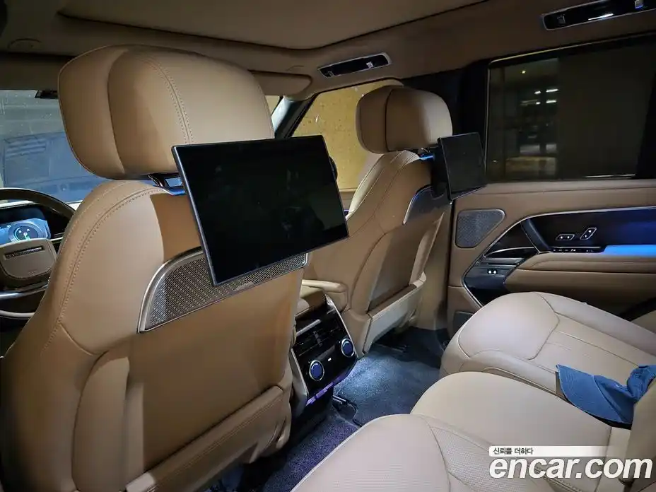 Land Rover Range-Rover 2025 3.0 Автомат в Москве № 213867, фото 9