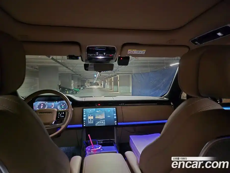 Land Rover Range-Rover 2025 3.0 Автомат в Москве № 213867, фото 10