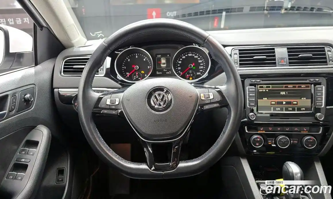 Volkswagen Jetta 2015 2.0 Автомат в Москве № 214996, фото 13