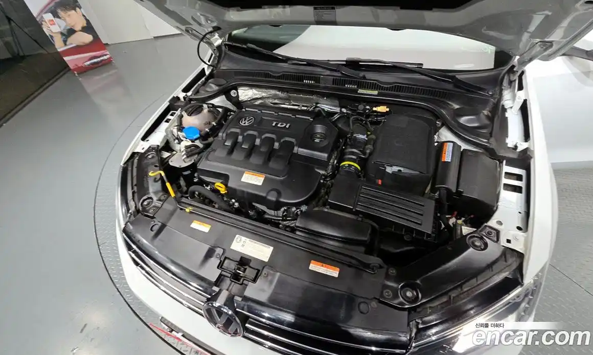 Volkswagen Jetta 2015 2.0 Автомат в Москве № 214996, фото 6