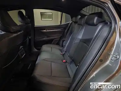 Toyota Camry 2025 2.5 Автомат в Москве № 215587, миниатюра 11