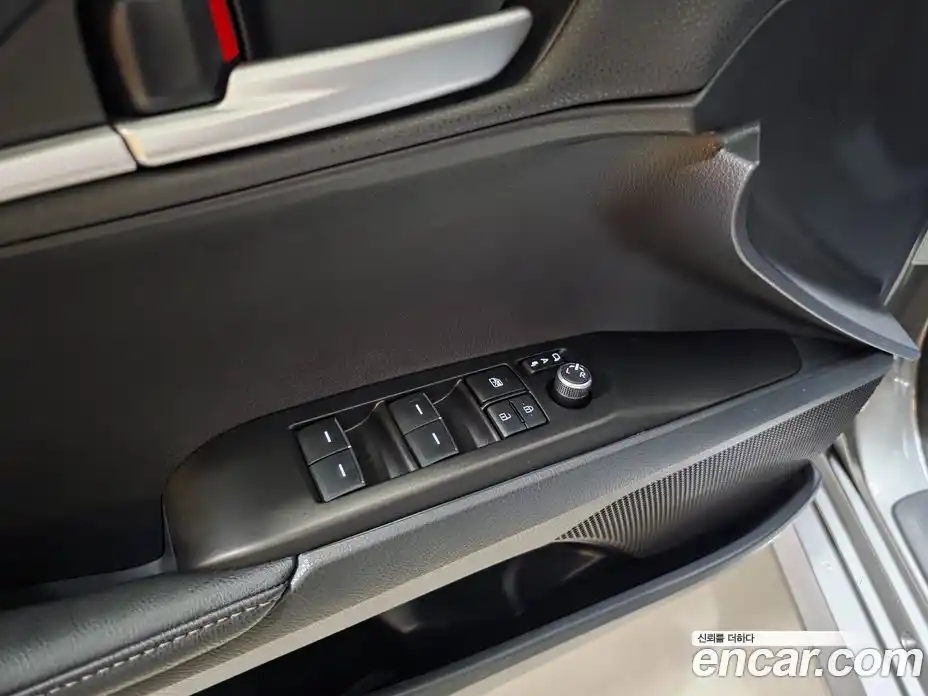 Toyota Camry 2025 2.5 Автомат в Москве № 215592, фото 12