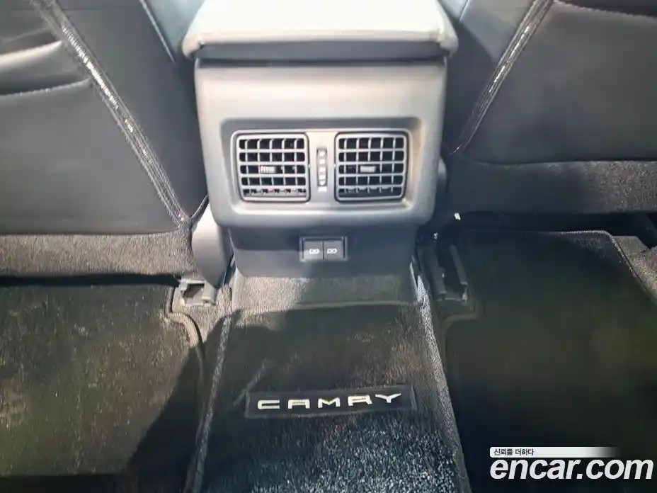 Toyota Camry 2025 2.5 Автомат в Москве № 215592, фото 17