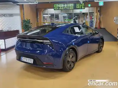 Toyota Prius 2024 2.0 Автомат в Москве № 215595, миниатюра 4