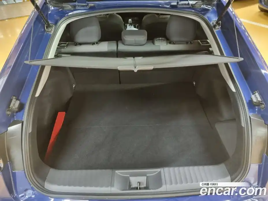 Toyota Prius 2024 2.0 Автомат в Москве № 215595, фото 6