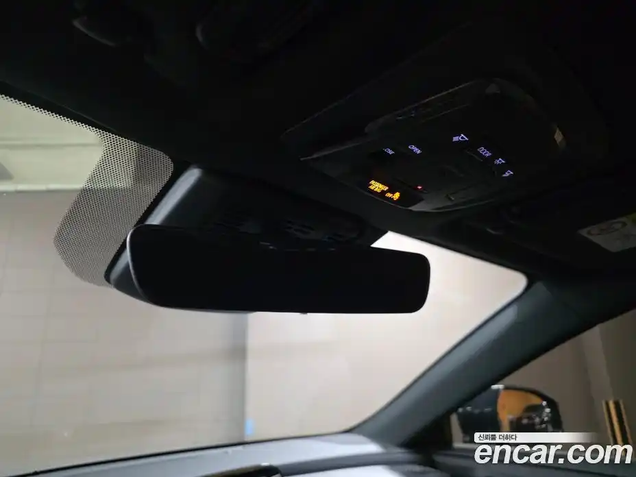 Toyota Crown 2025 2.5 Автомат в Москве № 215598, фото 18