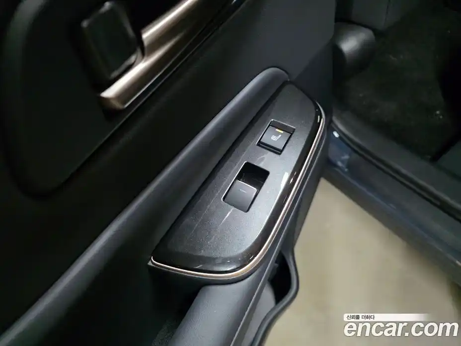 Toyota Crown 2025 2.5 Автомат в Москве № 215598, фото 6