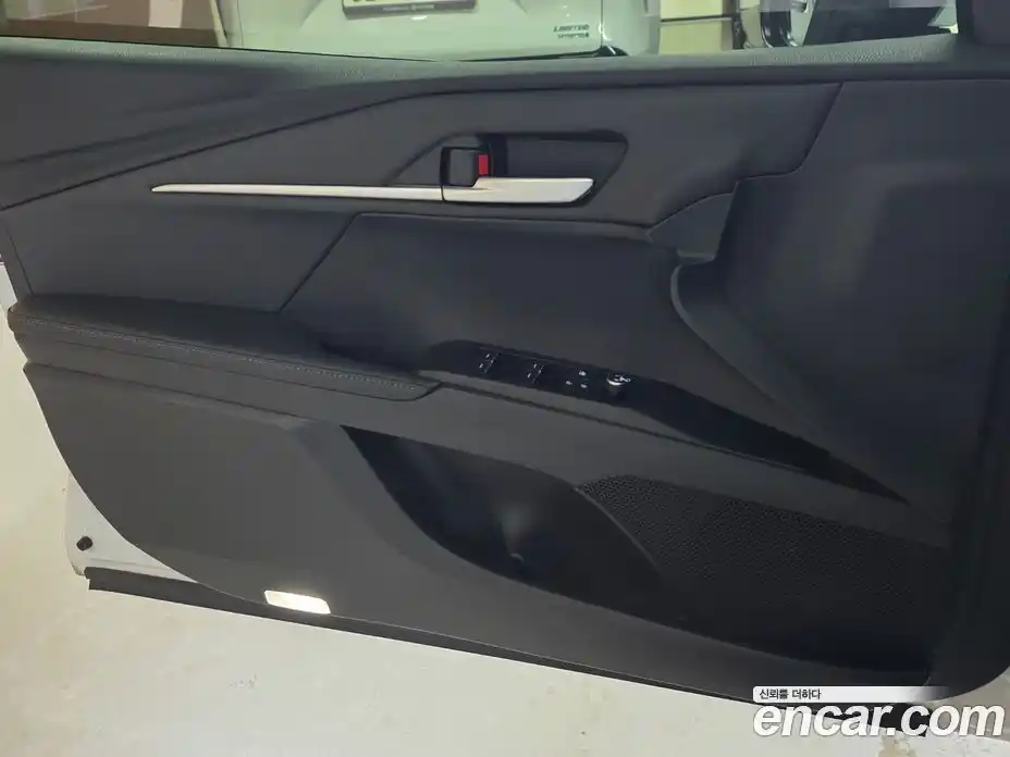 Toyota Camry 2025 2.5 Автомат в Москве № 215617, фото 11