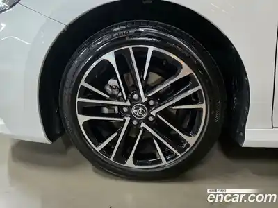 Toyota Camry 2025 2.5 Автомат в Москве № 215617, миниатюра 8