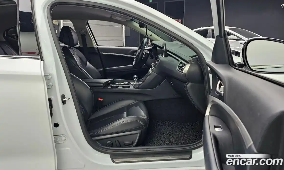 Genesis G70 2019 2.2 Автомат в Москве № 21811, фото 11