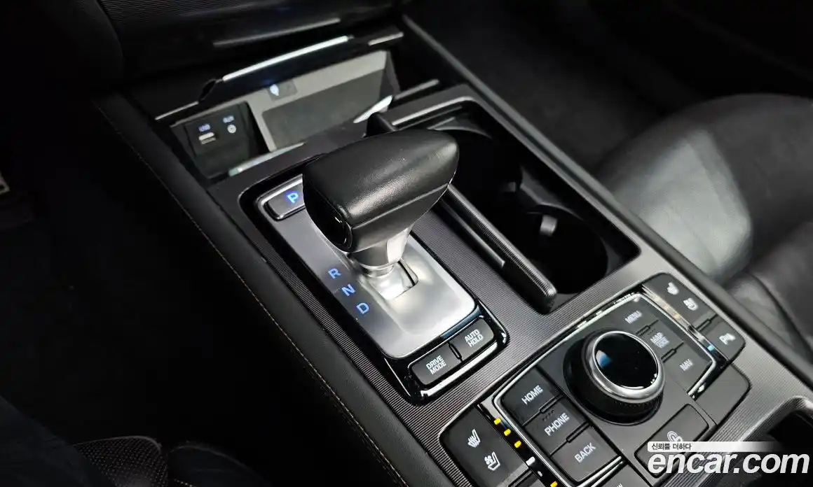 Genesis G80 2017 3.3 Автомат в Москве № 22784, фото 9