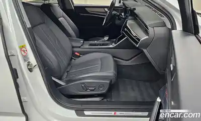 Audi A6 2020 2.0 Автомат в Москве № 229665, миниатюра 10