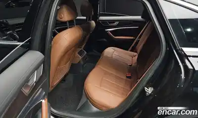 Audi A6 2023 2.0 Автомат в Москве № 229932, миниатюра 12