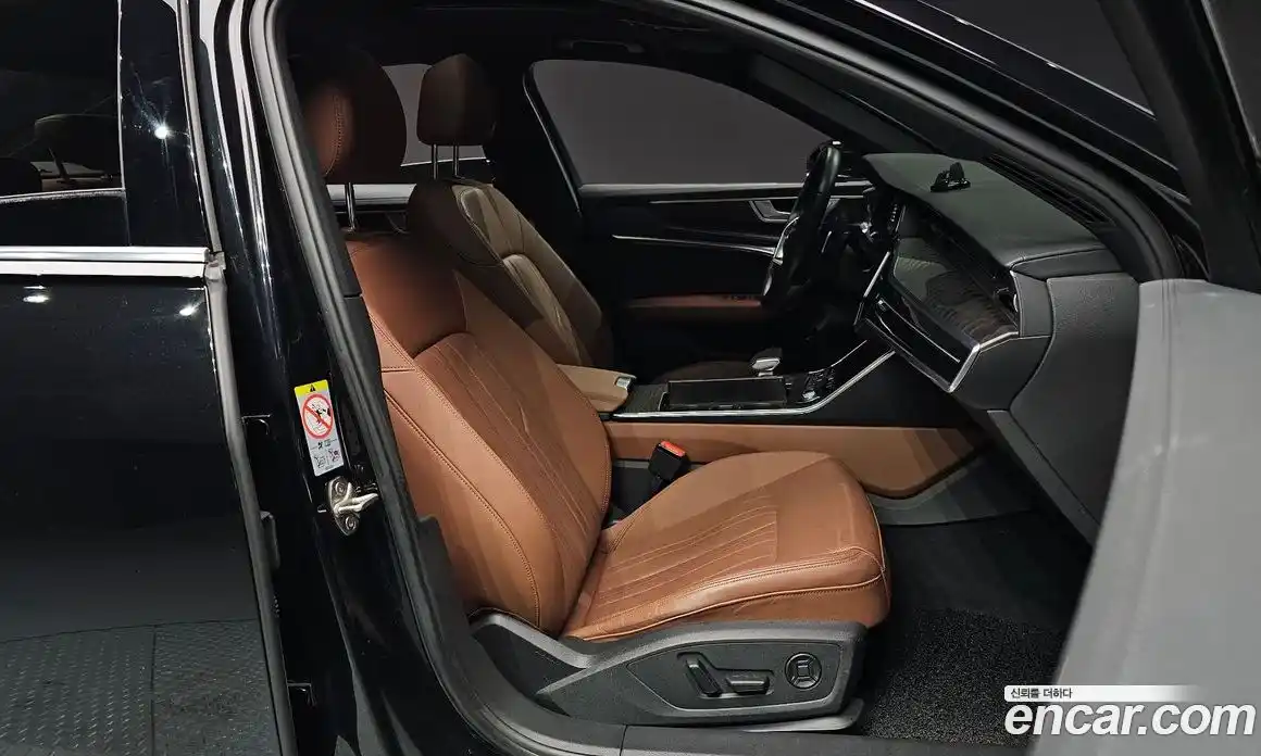 Audi A6 2023 2.0 Автомат в Москве № 229932, фото 10