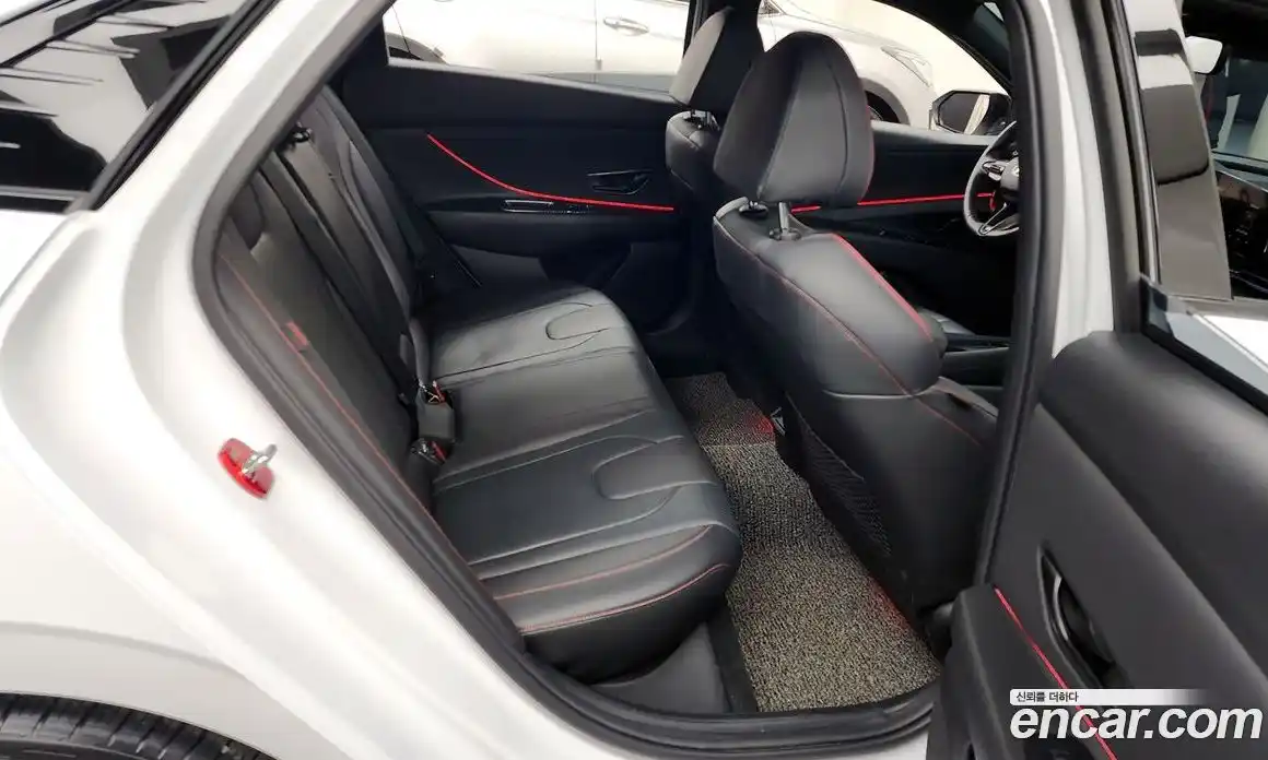 Hyundai Avante 2024 1.6 Автомат в Москве № 2395, фото 12