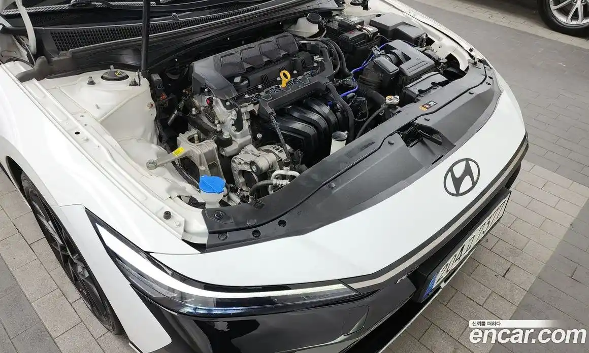 Hyundai Avante 2024 1.6 Автомат в Москве № 2395, фото 6