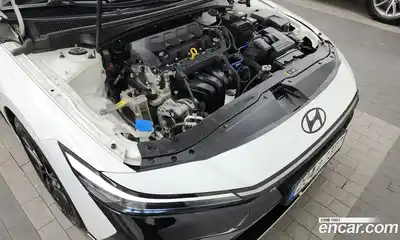 Hyundai Avante 2024 1.6 Автомат в Москве № 2395, миниатюра 6