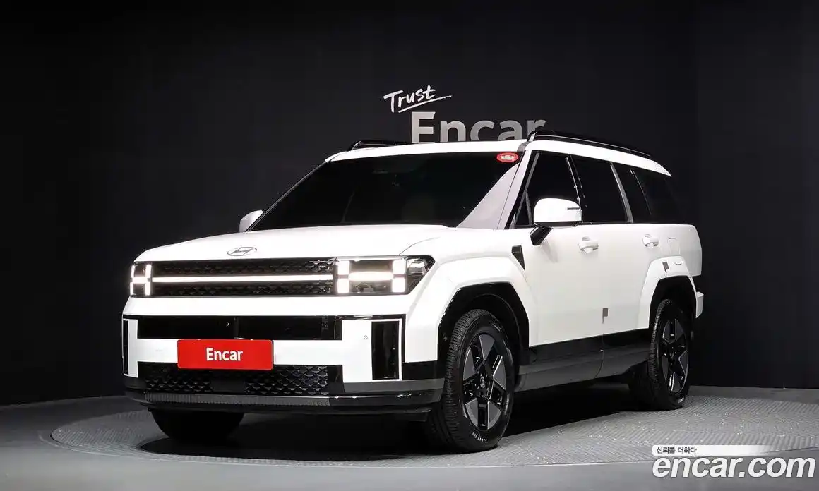 Hyundai Santa Fe 2024 1.6 Автомат в Москве № 247549, фото 1