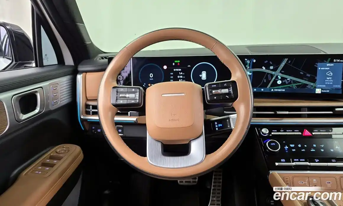 Hyundai Santa Fe 2024 1.6 Автомат в Москве № 247549, фото 13