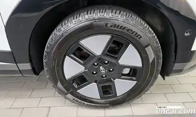 Hyundai Santa Fe 2024 1.6 Автомат в Москве № 247549, миниатюра 5