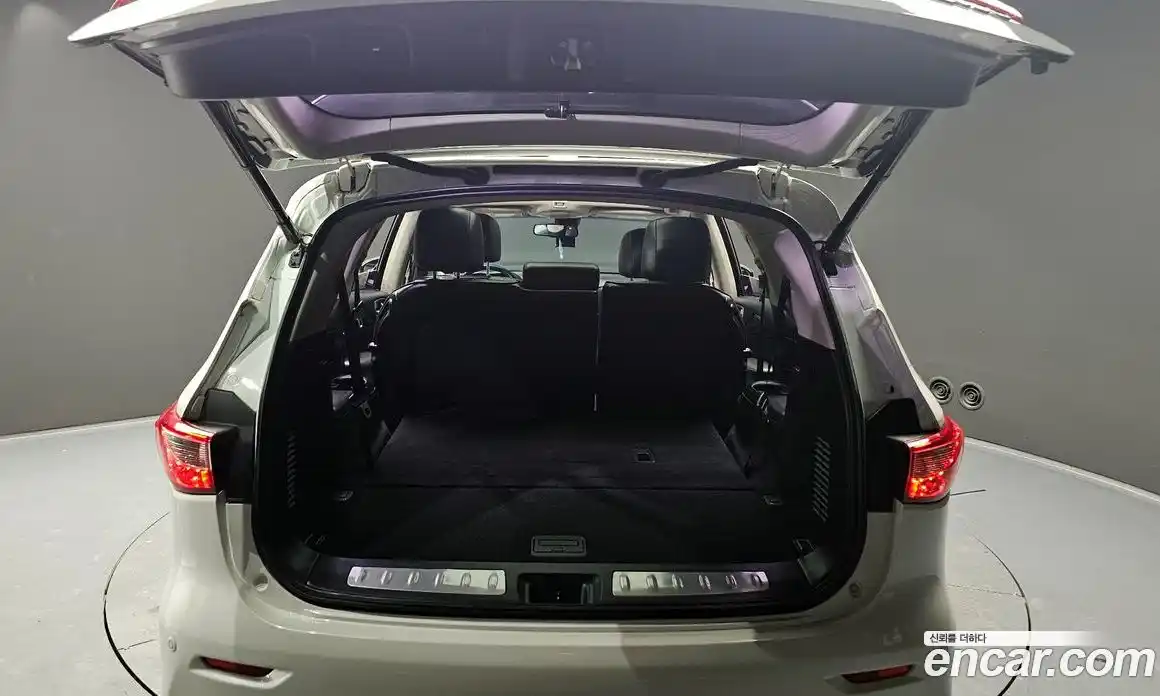 Infiniti QX60 2015 3.5 Автомат в Москве № 249699, фото 20