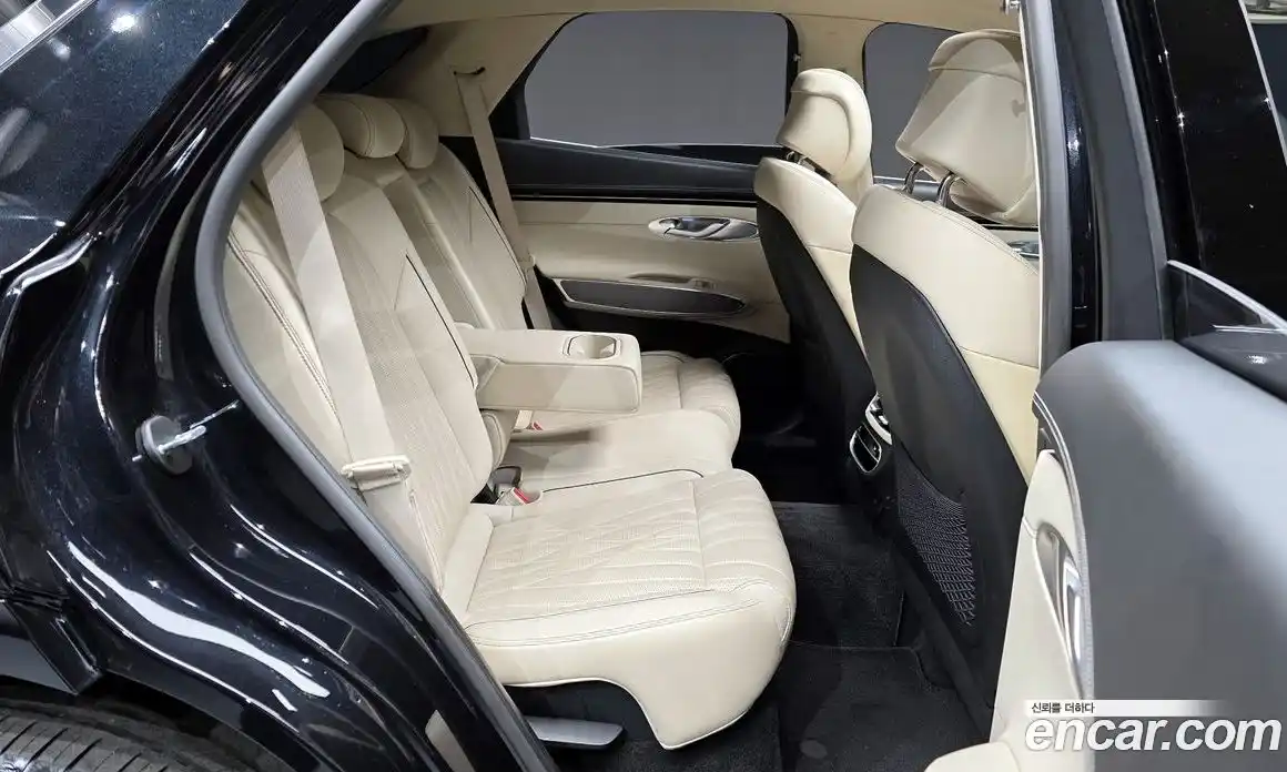 Genesis GV70 2021 2.5 Автомат в Москве № 25012, фото 12