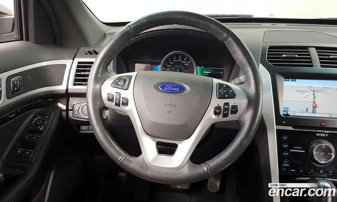 Ford Explorer 2015 3.5 Автомат в Москве № 255677, фото 13