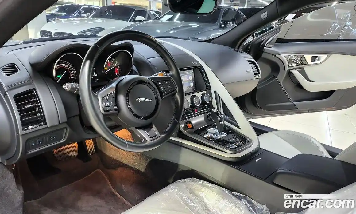 Jaguar F-Type 2017 3.0 Автомат в Москве № 256050, фото 12