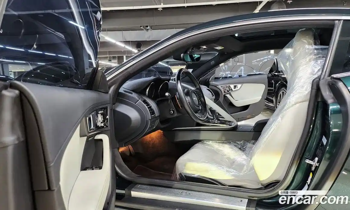 Jaguar F-Type 2017 3.0 Автомат в Москве № 256050, фото 10