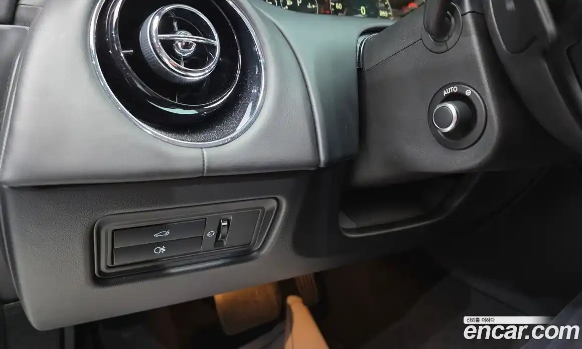 Jaguar XJ 2016 3.0 Автомат в Москве № 256062, фото 17