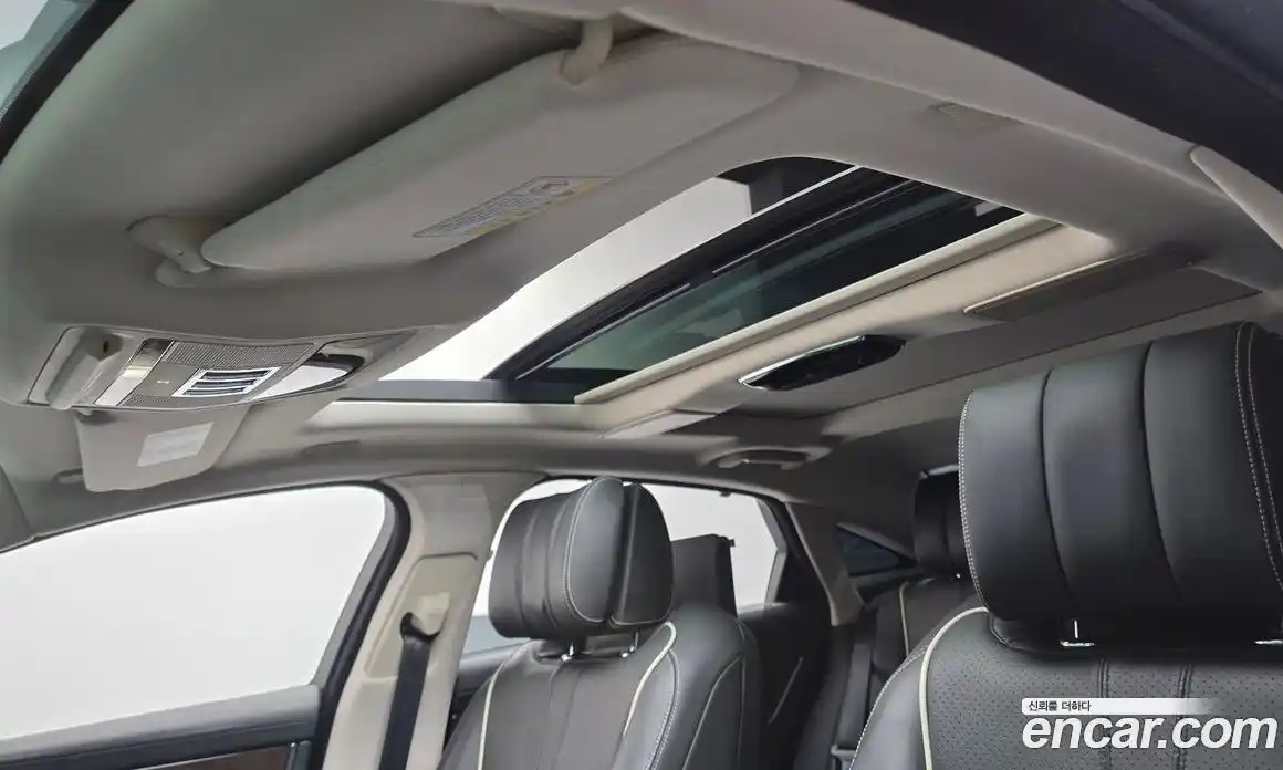 Jaguar XJ 2016 3.0 Автомат в Москве № 256062, фото 19