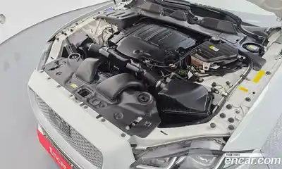 Jaguar XJ 2016 3.0 Автомат в Москве № 256062, миниатюра 6