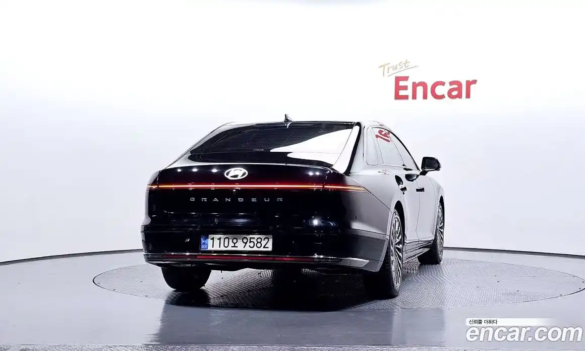 Hyundai Grandeur 2023 3.5 Автомат в Москве № 2565, фото 4